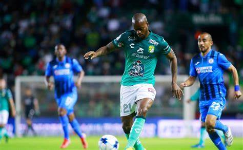 Partido Club León vs Cruz Azul